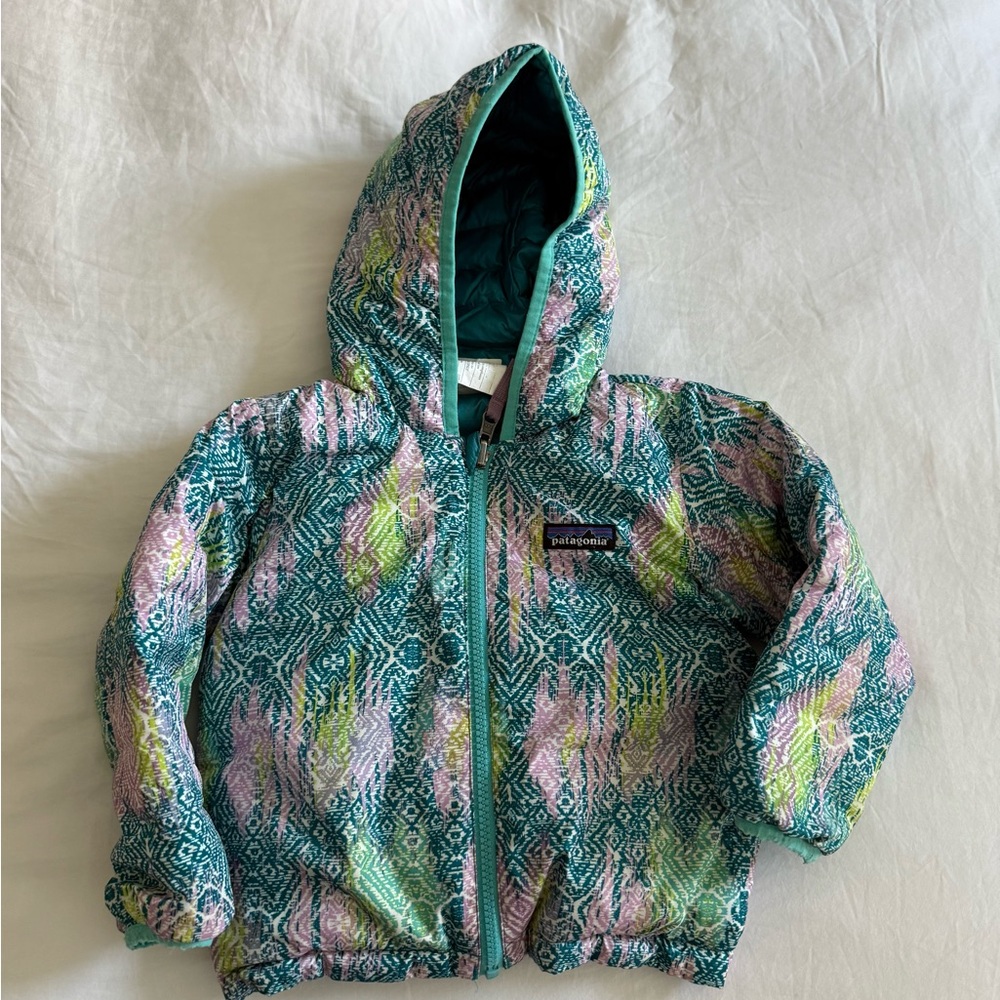 Patagonia Down Sweater reversible jacket size 2T